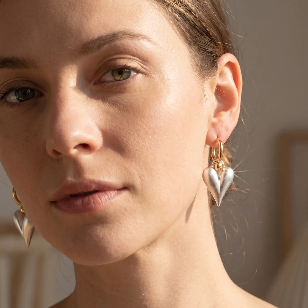 Heart-Shaped Brushed Hoop Earrings - Elegant Niche Design Jewelry DZEH4743